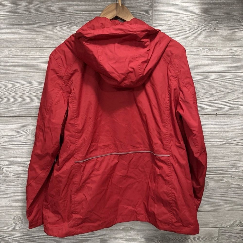 Eddie Bauer Red Hooded Windbreaker Jacket Womens XL WeatherEdge Nylon Zip - Picture 2 of 9